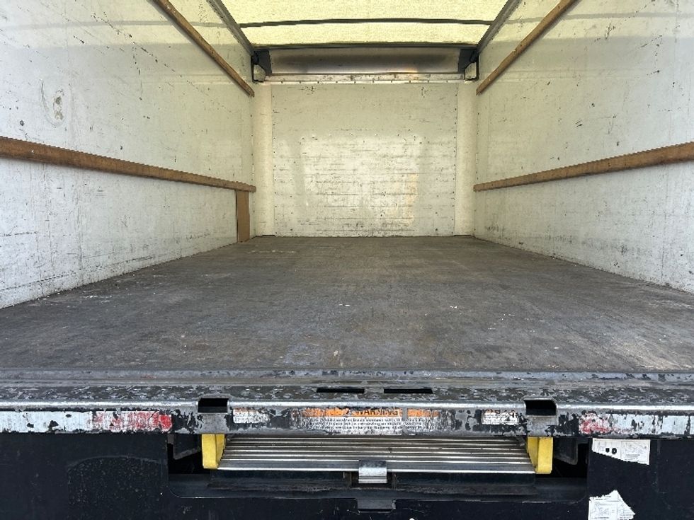 Light Duty Box Truck-Light and Medium Duty Trucks-GMC-2021-Savana G33903-Greeley-CO-101,471\n\t\tmiles-$ 27,750 - Image 9