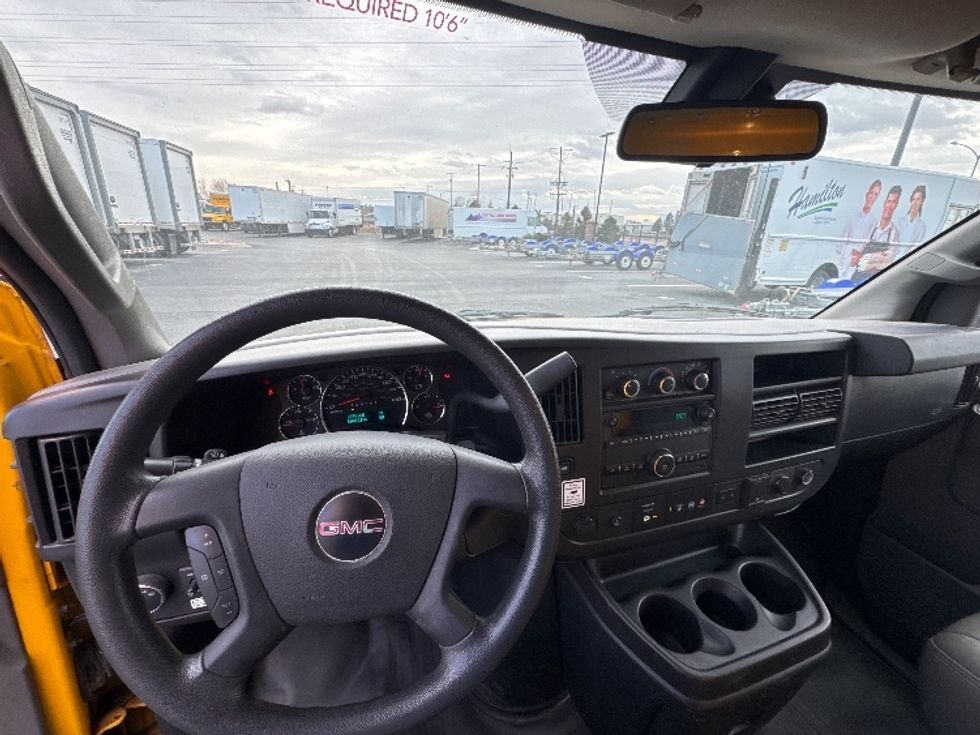 Light Duty Box Truck-Light and Medium Duty Trucks-GMC-2021-Savana G33903-Greeley-CO-102,393\n\t\tmiles-$ 27,500 - Image 17