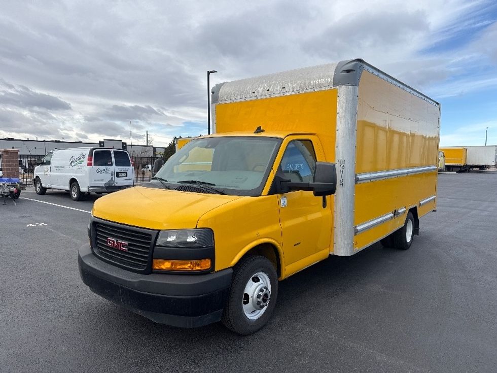 Light Duty Box Truck-Light and Medium Duty Trucks-GMC-2021-Savana G33903-Greeley-CO-102,393\n\t\tmiles-$ 27,500 - Image 3