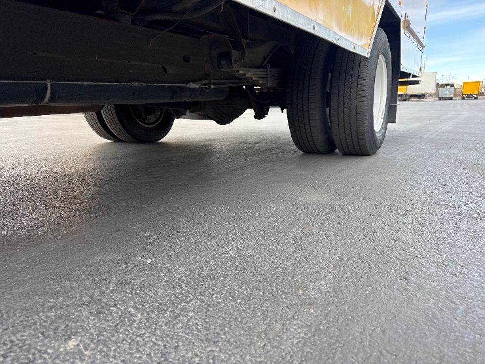 Light Duty Box Truck-Light and Medium Duty Trucks-GMC-2021-Savana G33903-Greeley-CO-102,393\n\t\tmiles-$ 27,500 - Image 5