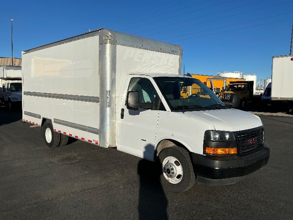 Light Duty Box Truck-Light and Medium Duty Trucks-GMC-2021-Savana G33903-Greeley-CO-106,437\n\t\tmiles-$ 30,250 - Image 1