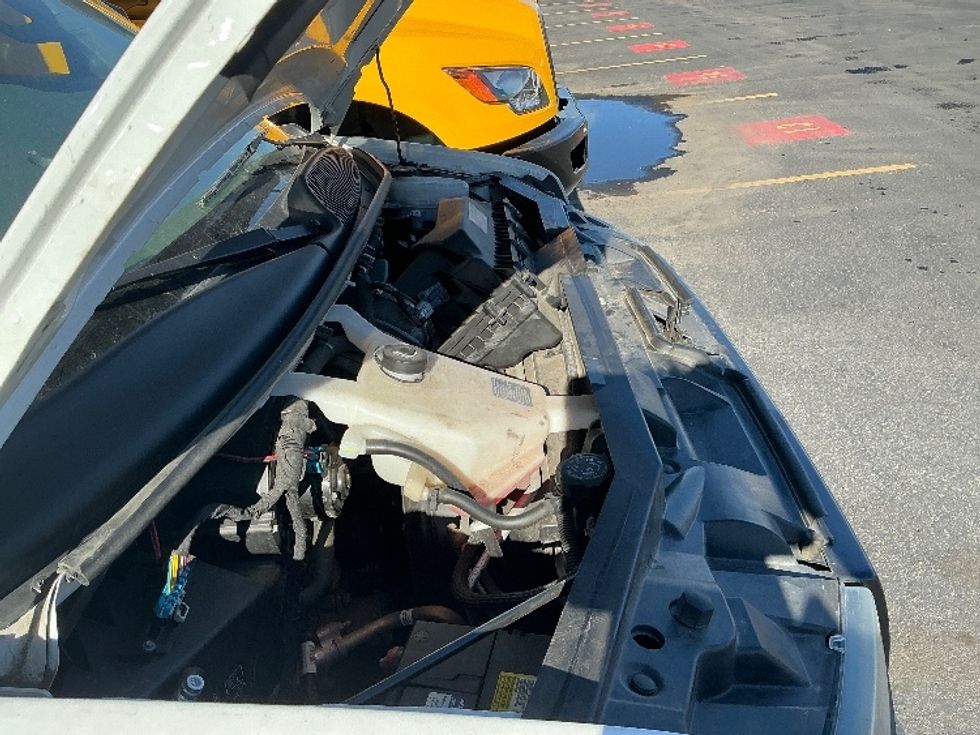 Light Duty Box Truck-Light and Medium Duty Trucks-GMC-2021-Savana G33903-Greeley-CO-106,437\n\t\tmiles-$ 30,250 - Image 23