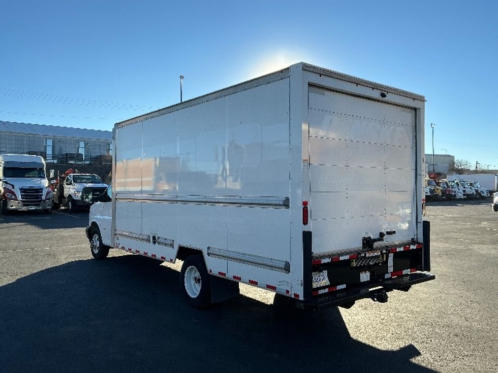 Light Duty Box Truck-Light and Medium Duty Trucks-GMC-2021-Savana G33903-Greeley-CO-106,437\n\t\tmiles-$ 30,250 - Image 5