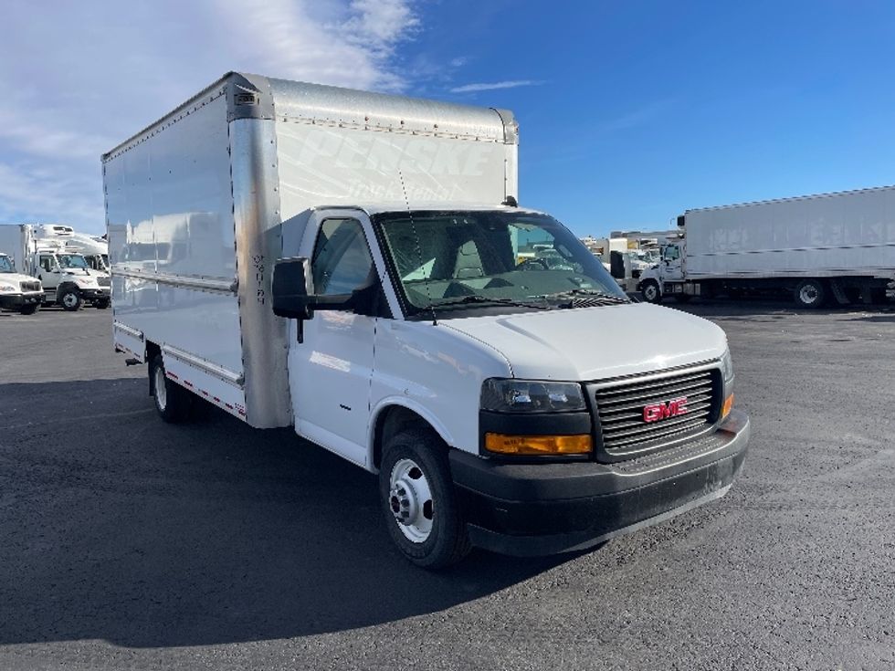 Light Duty Box Truck-Light and Medium Duty Trucks-GMC-2021-Savana G33903-Greeley-CO-109,248\n\t\tmiles-$ 30,000 - Image 1