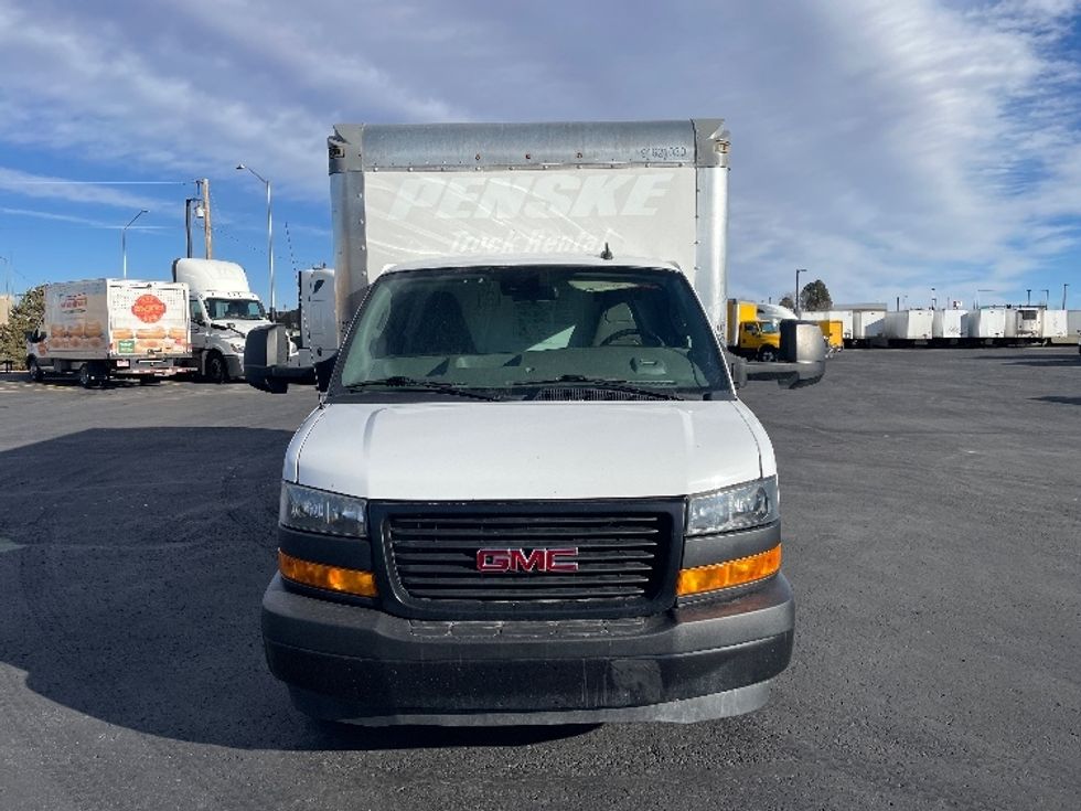 Light Duty Box Truck-Light and Medium Duty Trucks-GMC-2021-Savana G33903-Greeley-CO-109,248\n\t\tmiles-$ 30,000 - Image 2