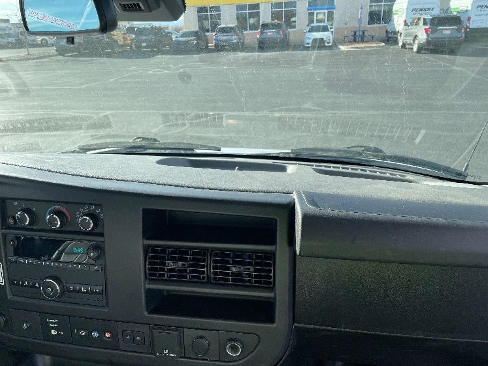 Light Duty Box Truck-Light and Medium Duty Trucks-GMC-2021-Savana G33903-Greeley-CO-109,248\n\t\tmiles-$ 30,000 - Image 21