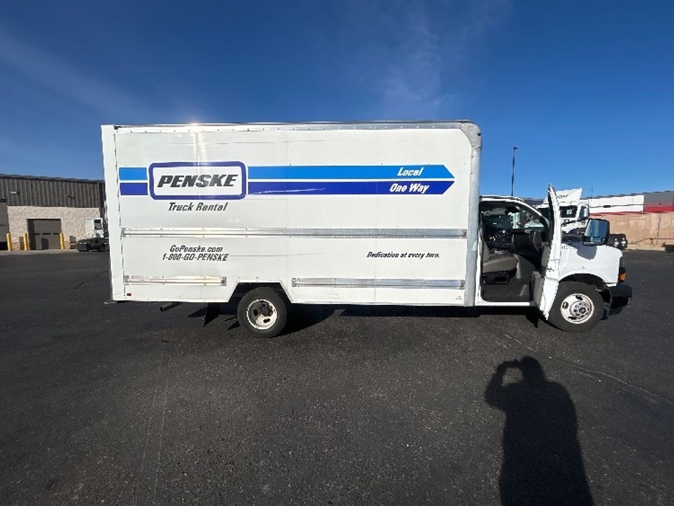 Light Duty Box Truck-Light and Medium Duty Trucks-GMC-2021-Savana G33903-Greeley-CO-111,434\n\t\tmiles-$ 29,750 - Image 15