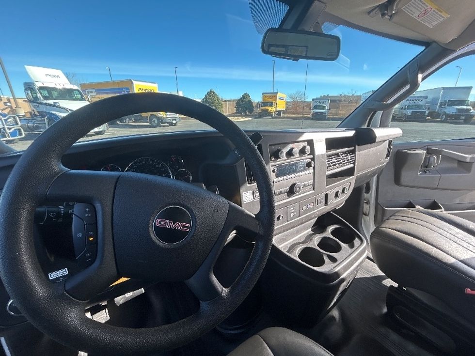 Light Duty Box Truck-Light and Medium Duty Trucks-GMC-2021-Savana G33903-Greeley-CO-111,434\n\t\tmiles-$ 29,750 - Image 18