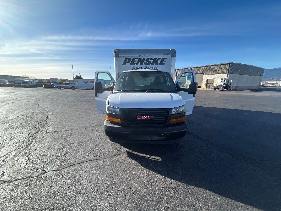 Light Duty Box Truck-Light and Medium Duty Trucks-GMC-2021-Savana G33903-Greeley-CO-111,434\n\t\tmiles-$ 29,750 - Image 2