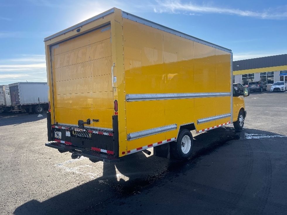 Light Duty Box Truck-Light and Medium Duty Trucks-GMC-2021-Savana G33903-Greeley-CO-111,674\n\t\tmiles-$ 26,500 - Image 13