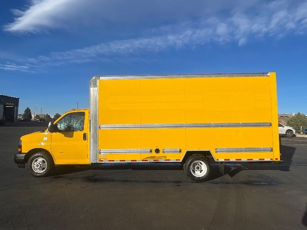 Light Duty Box Truck-Light and Medium Duty Trucks-GMC-2021-Savana G33903-Greeley-CO-111,674\n\t\tmiles-$ 26,500 - Image 4