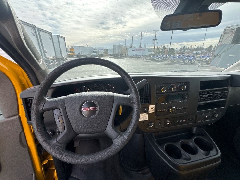 Light Duty Box Truck-Light and Medium Duty Trucks-GMC-2021-Savana G33903-Greeley-CO-111,971\n\t\tmiles-$ 26,500 - Image 17