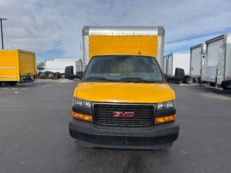 Light Duty Box Truck-Light and Medium Duty Trucks-GMC-2021-Savana G33903-Greeley-CO-111,971\n\t\tmiles-$ 26,500 - Image 2