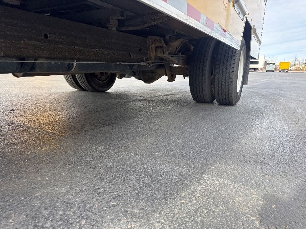 Light Duty Box Truck-Light and Medium Duty Trucks-GMC-2021-Savana G33903-Greeley-CO-111,971\n\t\tmiles-$ 26,500 - Image 5