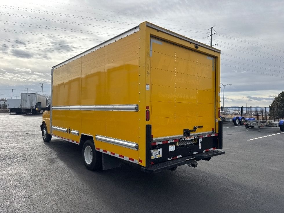 Light Duty Box Truck-Light and Medium Duty Trucks-GMC-2021-Savana G33903-Greeley-CO-111,971\n\t\tmiles-$ 26,500 - Image 6