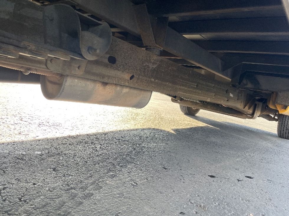 Light Duty Box Truck-Light and Medium Duty Trucks-GMC-2021-Savana G33903-Greeley-CO-113,500\n\t\tmiles-$ 26,250 - Image 14