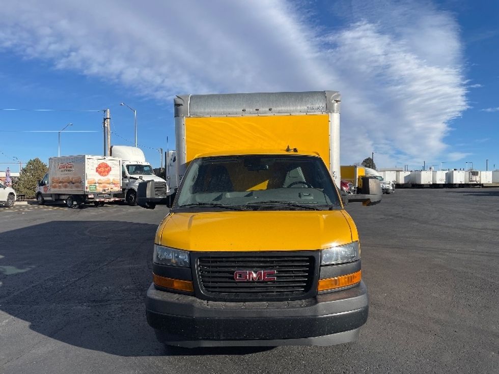 Light Duty Box Truck-Light and Medium Duty Trucks-GMC-2021-Savana G33903-Greeley-CO-113,500\n\t\tmiles-$ 26,250 - Image 2