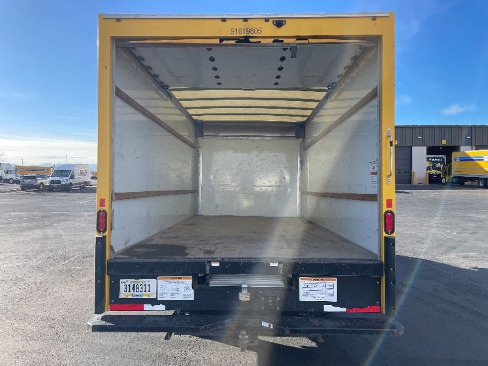 Light Duty Box Truck-Light and Medium Duty Trucks-GMC-2021-Savana G33903-Greeley-CO-113,500\n\t\tmiles-$ 26,250 - Image 8