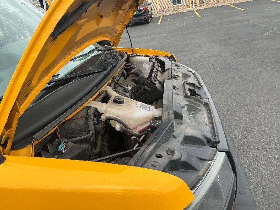 Light Duty Box Truck-Light and Medium Duty Trucks-GMC-2021-Savana G33903-Greeley-CO-115,062\n\t\tmiles-$ 25,750 - Image 19