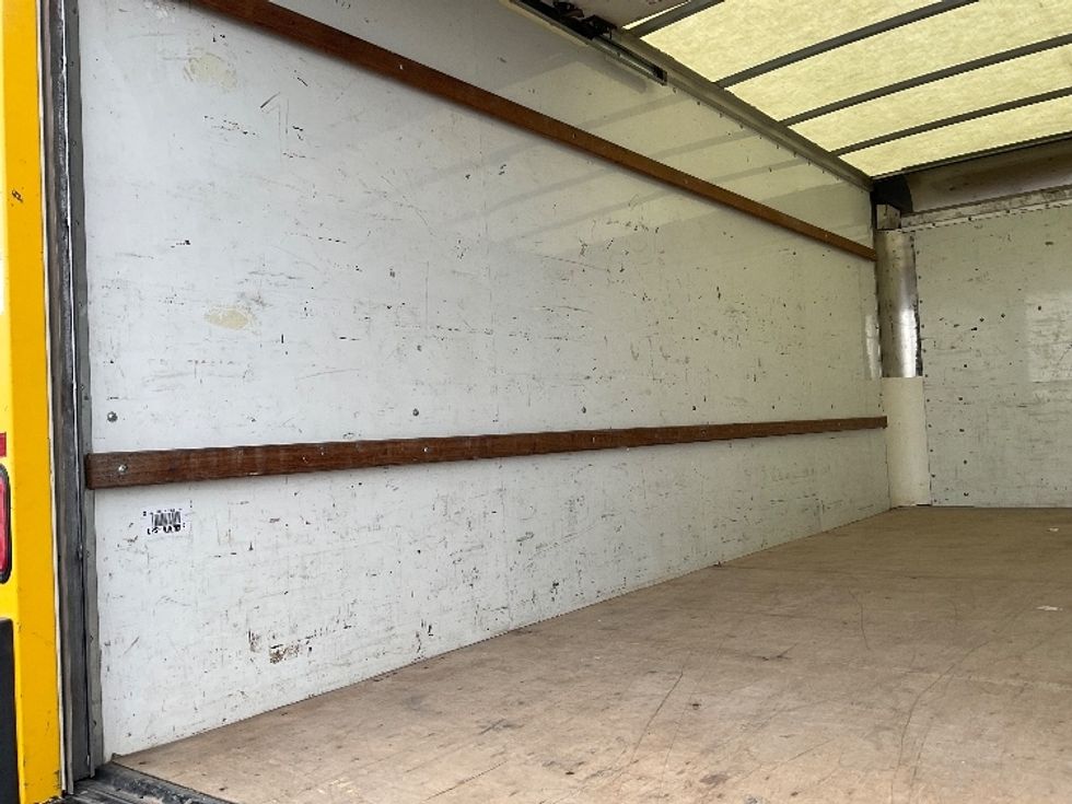 Light Duty Box Truck-Light and Medium Duty Trucks-GMC-2021-Savana G33903-Greeley-CO-117,705\n\t\tmiles-$ 25,750 - Image 10