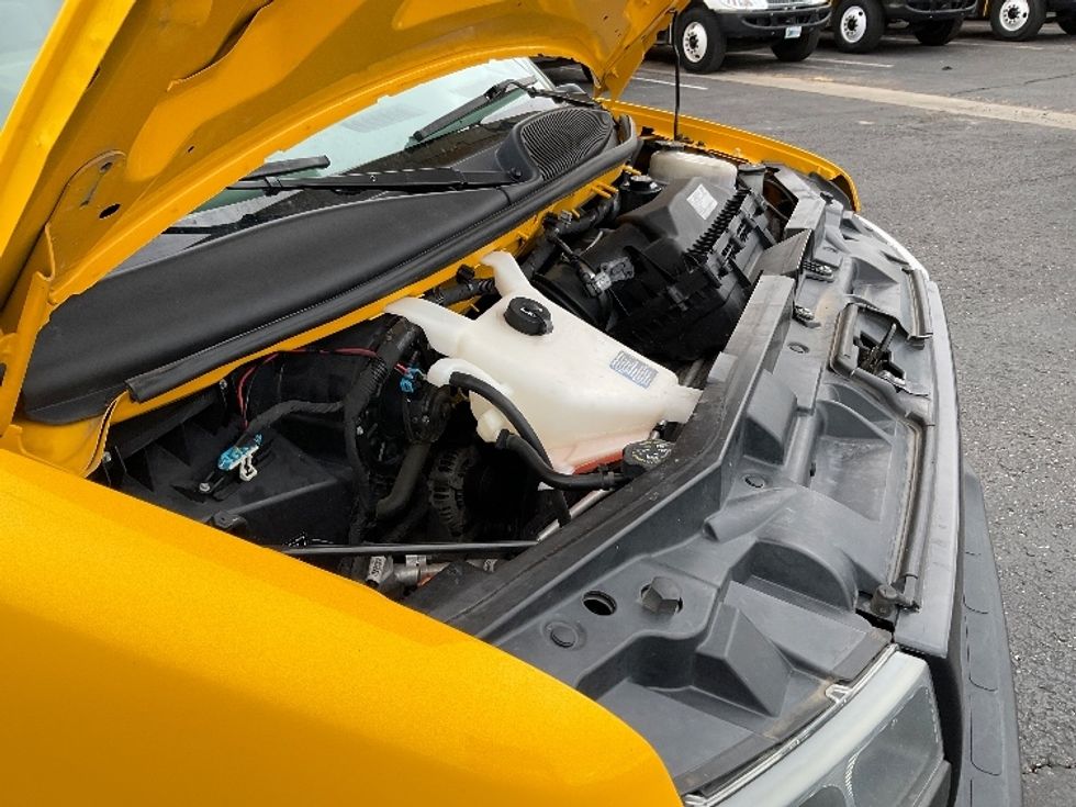 Light Duty Box Truck-Light and Medium Duty Trucks-GMC-2021-Savana G33903-Greeley-CO-117,705\n\t\tmiles-$ 25,750 - Image 22