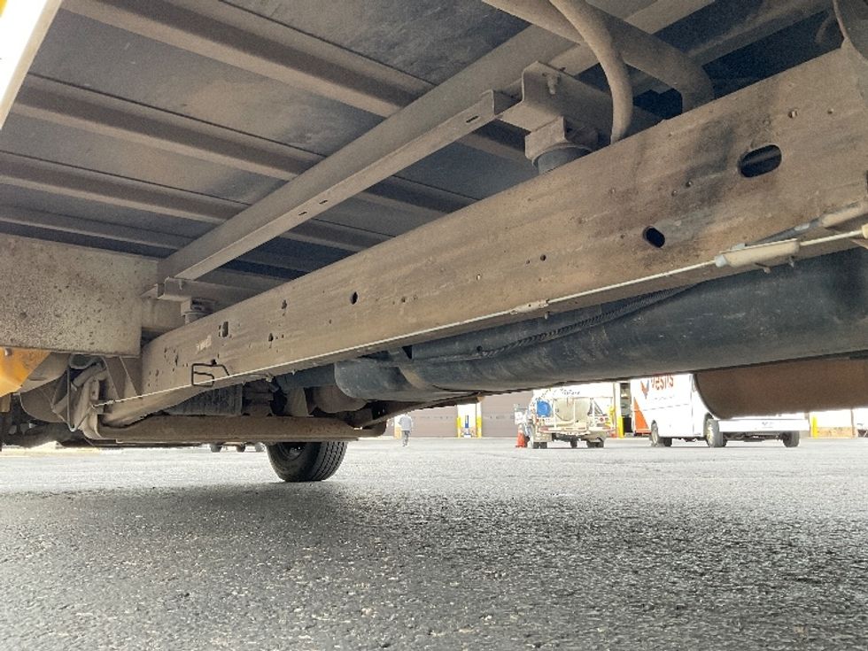 Light Duty Box Truck-Light and Medium Duty Trucks-GMC-2021-Savana G33903-Greeley-CO-117,705\n\t\tmiles-$ 25,750 - Image 5