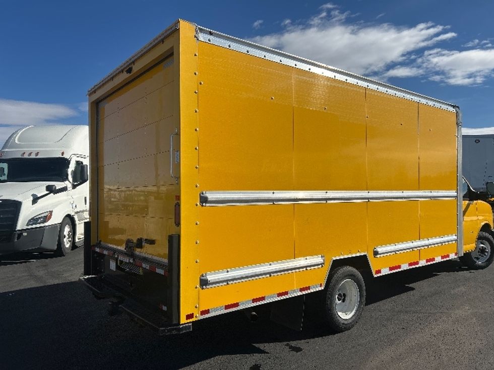 Light Duty Box Truck-Light and Medium Duty Trucks-GMC-2021-Savana G33903-Greeley-CO-118,354\n\t\tmiles-$ 25,750 - Image 13