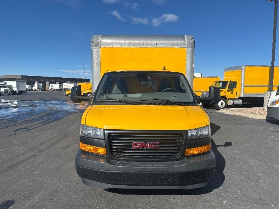 Light Duty Box Truck-Light and Medium Duty Trucks-GMC-2021-Savana G33903-Greeley-CO-118,354\n\t\tmiles-$ 25,750 - Image 2