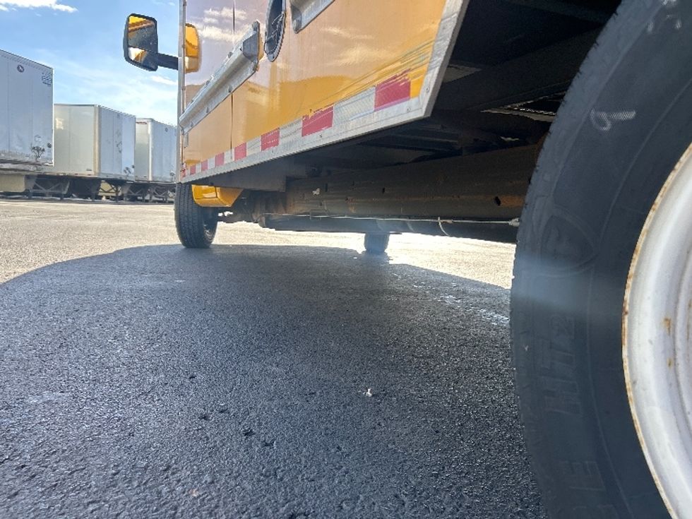 Light Duty Box Truck-Light and Medium Duty Trucks-GMC-2021-Savana G33903-Greeley-CO-118,354\n\t\tmiles-$ 25,750 - Image 5