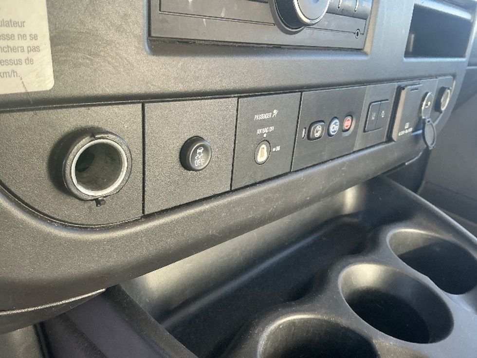 Light Duty Box Truck-Light and Medium Duty Trucks-GMC-2021-Savana G33903-Greeley-CO-120,977\n\t\tmiles-$ 28,500 - Image 26