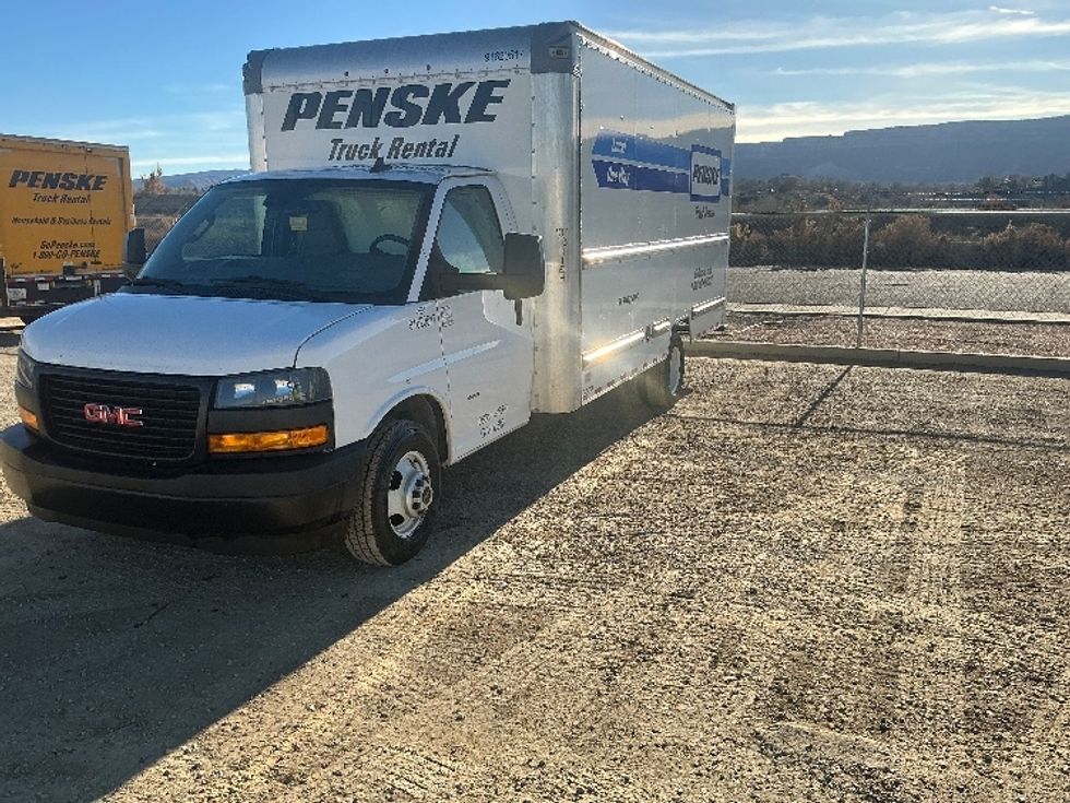 Light Duty Box Truck-Light and Medium Duty Trucks-GMC-2021-Savana G33903-Greeley-CO-120,977\n\t\tmiles-$ 28,500 - Image 3