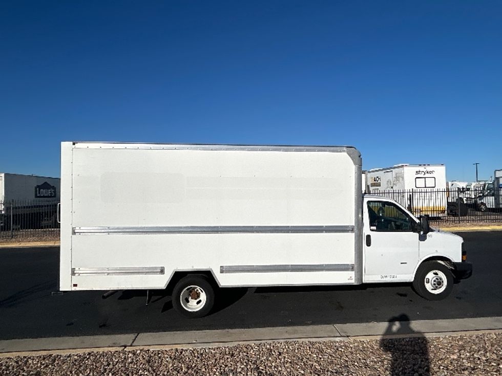 Light Duty Box Truck-Light and Medium Duty Trucks-GMC-2021-Savana G33903-Greeley-CO-59,763\n\t\tmiles-$ 35,750 - Image 15