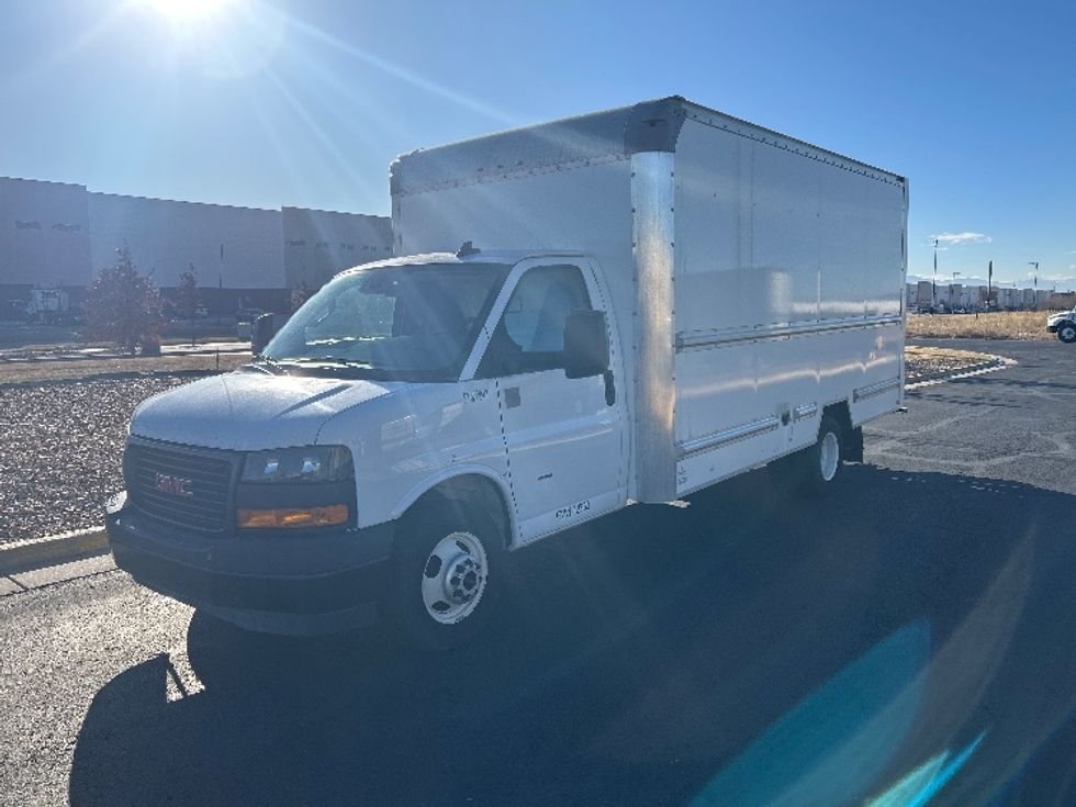 Light Duty Box Truck-Light and Medium Duty Trucks-GMC-2021-Savana G33903-Greeley-CO-59,763\n\t\tmiles-$ 35,750 - Image 3