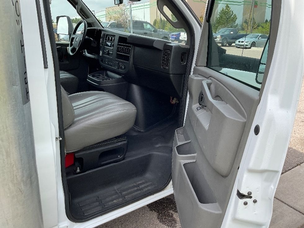 Light Duty Box Truck-Light and Medium Duty Trucks-GMC-2021-Savana G33903-Greeley-CO-64,004\n\t\tmiles-$ 36,750 - Image 20