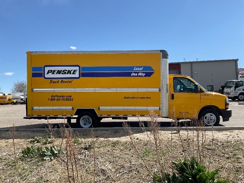 Light Duty Box Truck-Light and Medium Duty Trucks-GMC-2021-Savana G33903-Greeley-CO-75,642\n\t\tmiles-$ 31,500 - Image 15