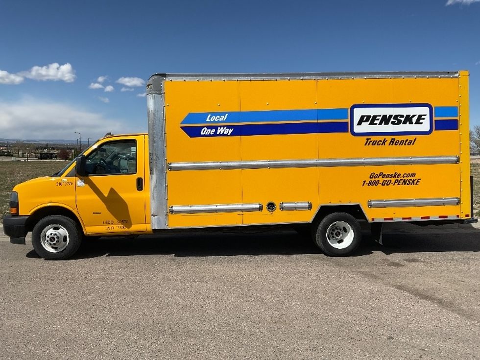 Light Duty Box Truck-Light and Medium Duty Trucks-GMC-2021-Savana G33903-Greeley-CO-75,642\n\t\tmiles-$ 31,500 - Image 4