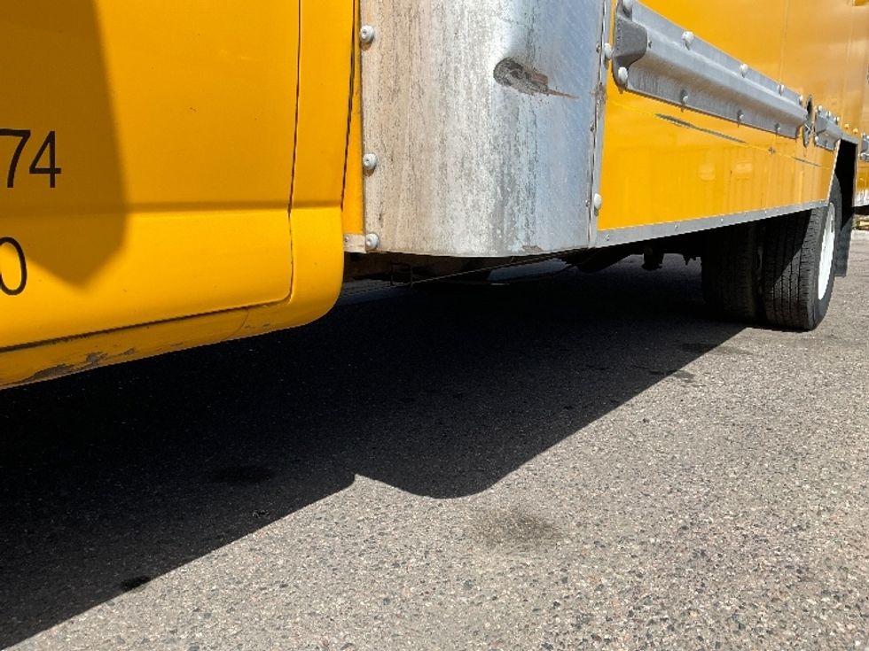 Light Duty Box Truck-Light and Medium Duty Trucks-GMC-2021-Savana G33903-Greeley-CO-75,642\n\t\tmiles-$ 31,500 - Image 5