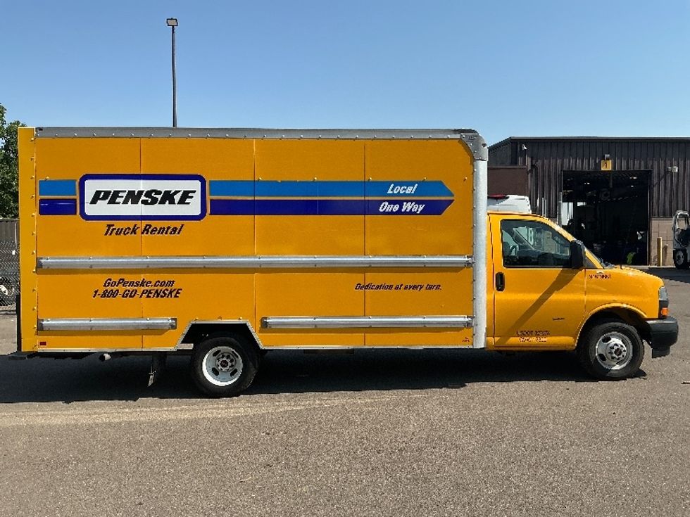 Light Duty Box Truck-Light and Medium Duty Trucks-GMC-2021-Savana G33903-Greeley-CO-82,600\n\t\tmiles-$ 25,000 - Image 14