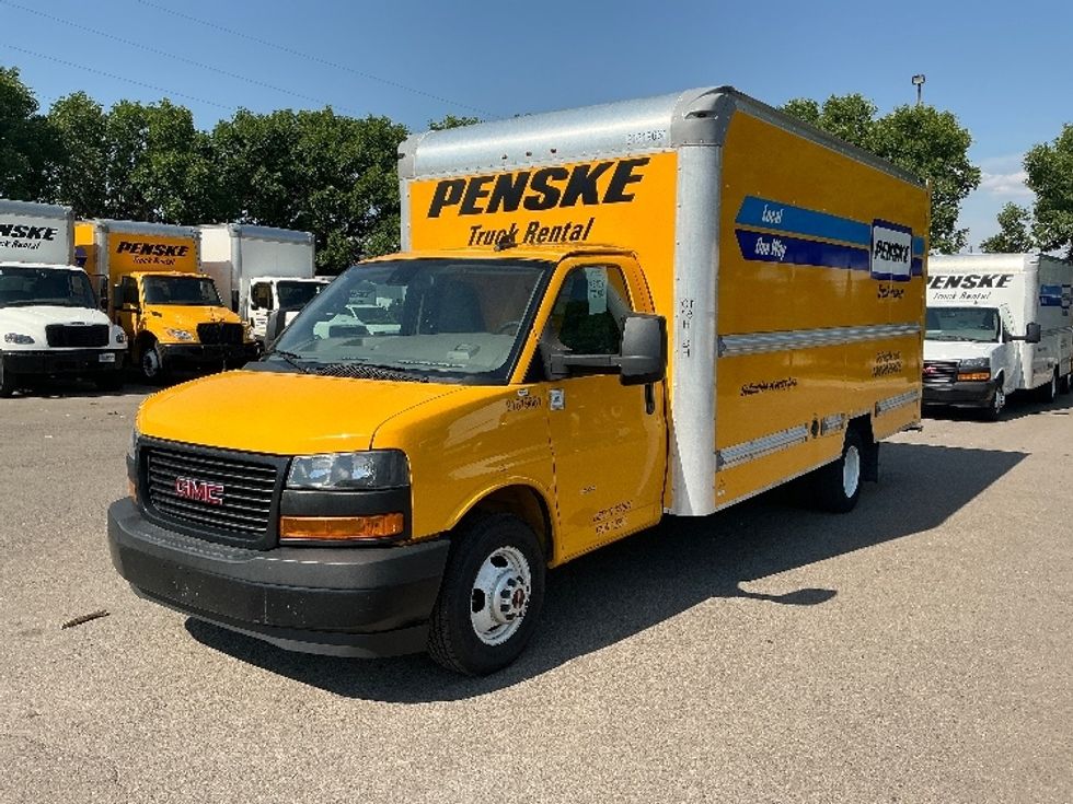 Light Duty Box Truck-Light and Medium Duty Trucks-GMC-2021-Savana G33903-Greeley-CO-82,600\n\t\tmiles-$ 25,000 - Image 3