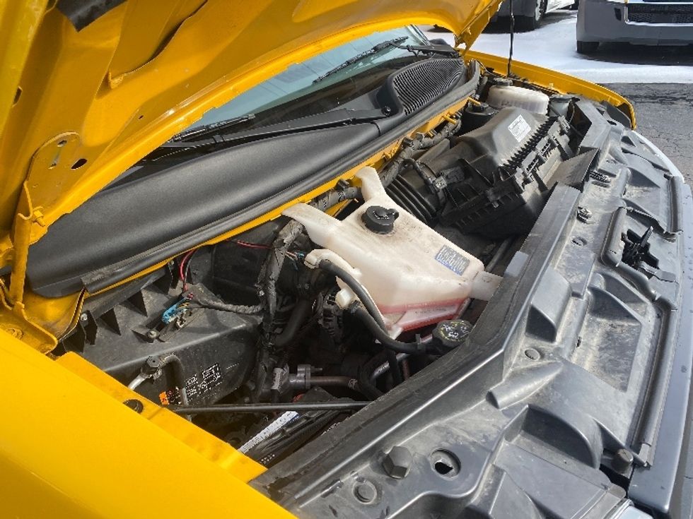 Light Duty Box Truck-Light and Medium Duty Trucks-GMC-2021-Savana G33903-Greensboro-NC-101,564\n\t\tmiles-$ 26,750 - Image 22