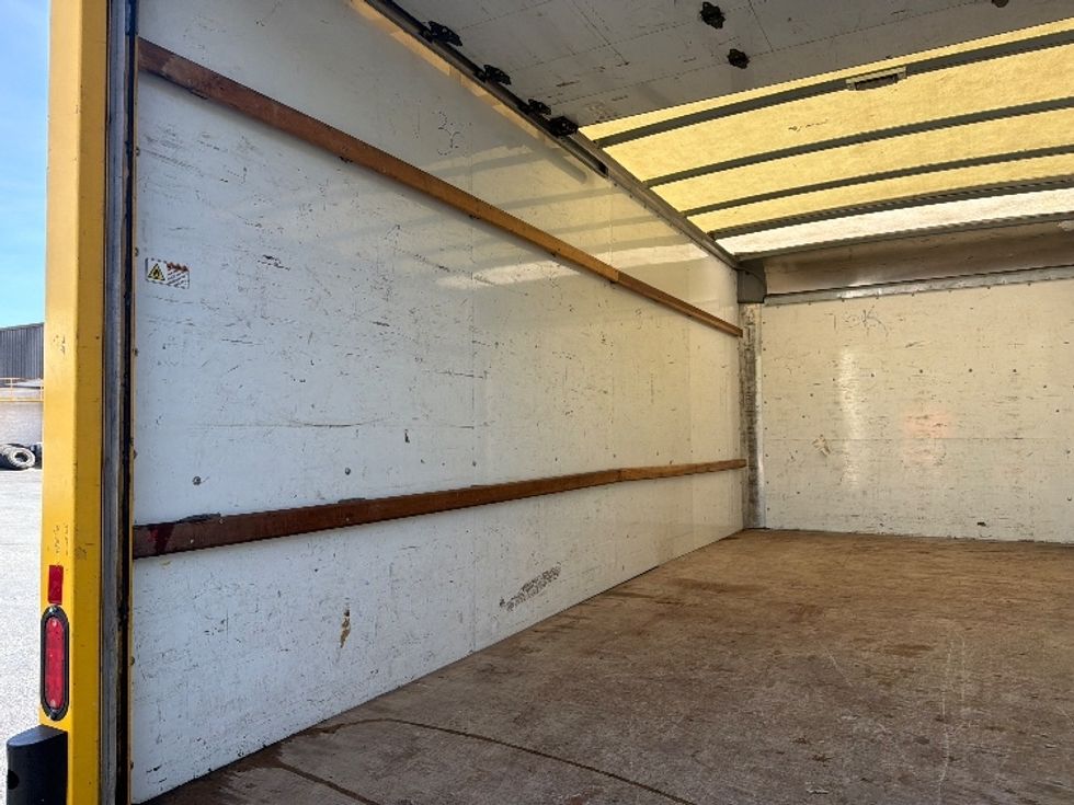 Light Duty Box Truck-Light and Medium Duty Trucks-GMC-2021-Savana G33903-Greensboro-NC-106,433\n\t\tmiles-$ 26,750 - Image 10