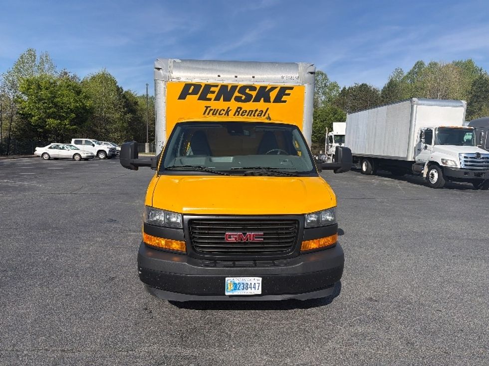 Light Duty Box Truck-Light and Medium Duty Trucks-GMC-2021-Savana G33903-Greensboro-NC-106,433\n\t\tmiles-$ 26,750 - Image 2