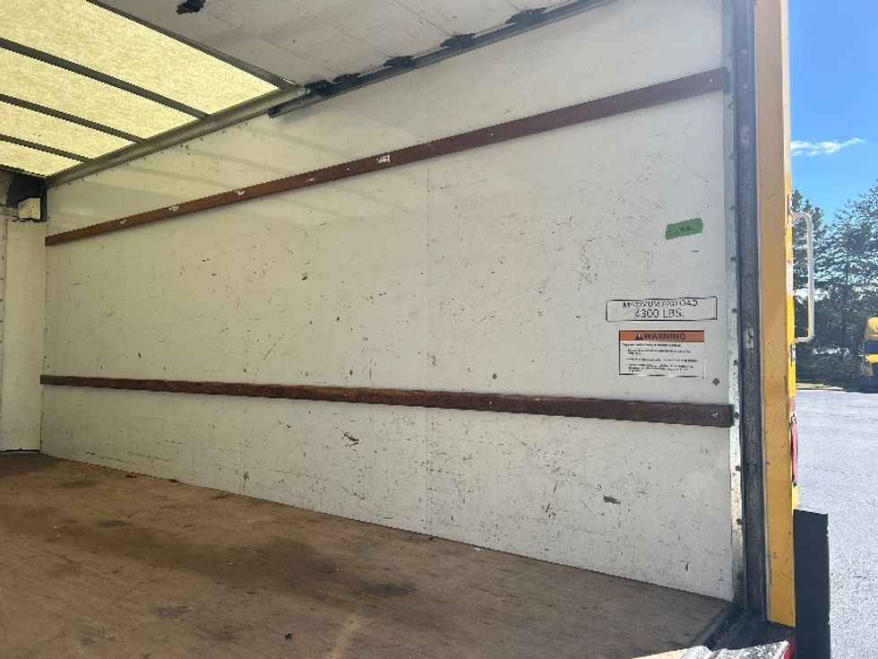 Light Duty Box Truck-Light and Medium Duty Trucks-GMC-2021-Savana G33903-Greensboro-NC-107,380\n\t\tmiles-$ 25,250 - Image 11