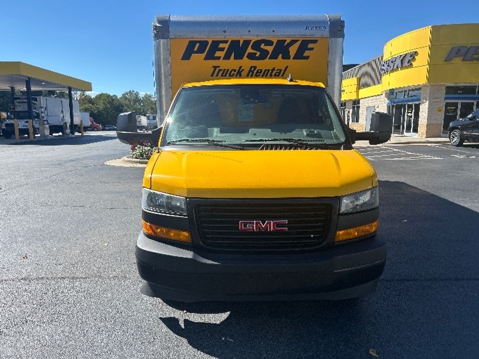 Light Duty Box Truck-Light and Medium Duty Trucks-GMC-2021-Savana G33903-Greensboro-NC-107,380\n\t\tmiles-$ 25,250 - Image 2