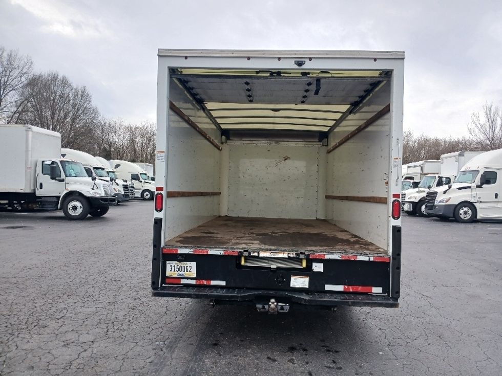 Light Duty Box Truck-Light and Medium Duty Trucks-GMC-2021-Savana G33903-Greensboro-NC-108,783\n\t\tmiles-$ 29,000 - Image 8