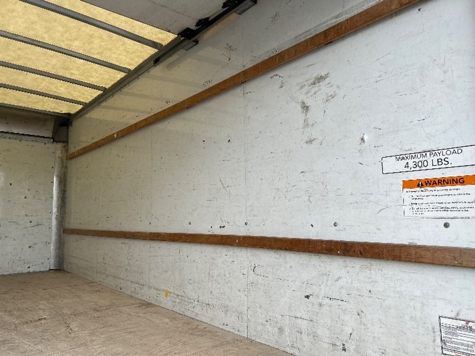 Light Duty Box Truck-Light and Medium Duty Trucks-GMC-2021-Savana G33903-Greensboro-NC-109,985\n\t\tmiles-$ 11,000 - Image 12