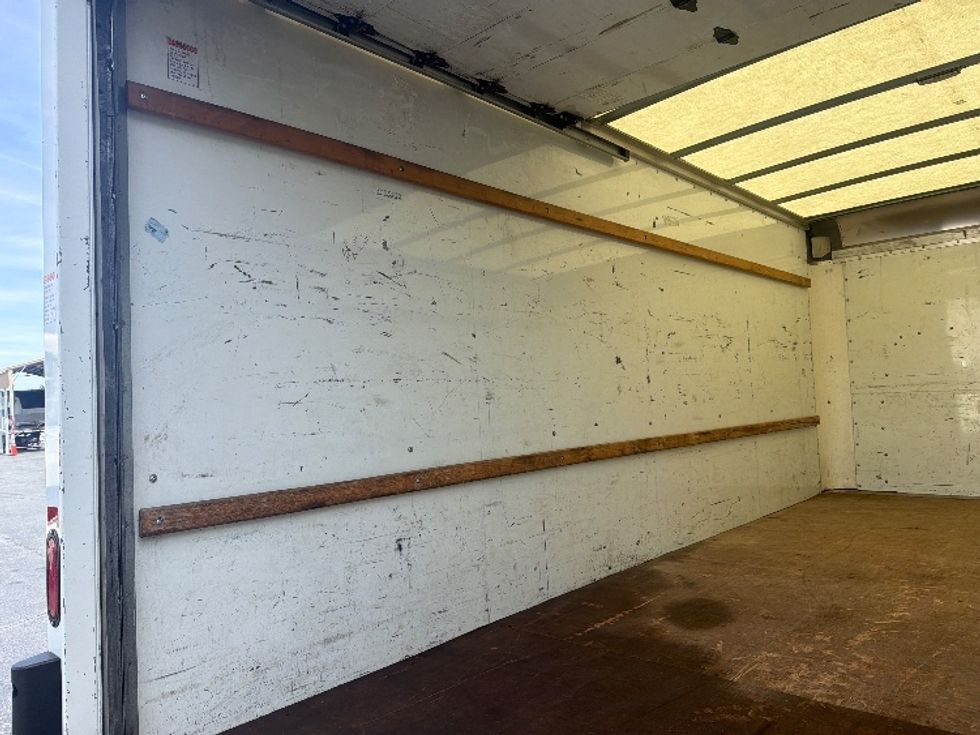 Light Duty Box Truck-Light and Medium Duty Trucks-GMC-2021-Savana G33903-Greensboro-NC-112,319\n\t\tmiles-$ 29,250 - Image 10