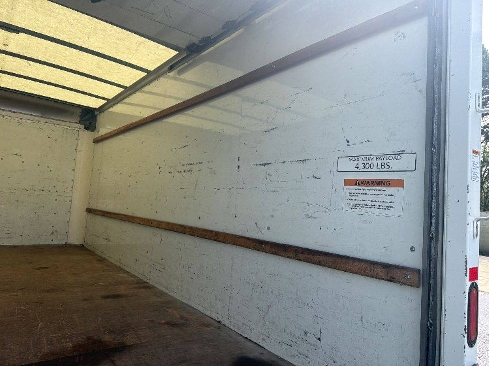 Light Duty Box Truck-Light and Medium Duty Trucks-GMC-2021-Savana G33903-Greensboro-NC-112,319\n\t\tmiles-$ 29,250 - Image 11