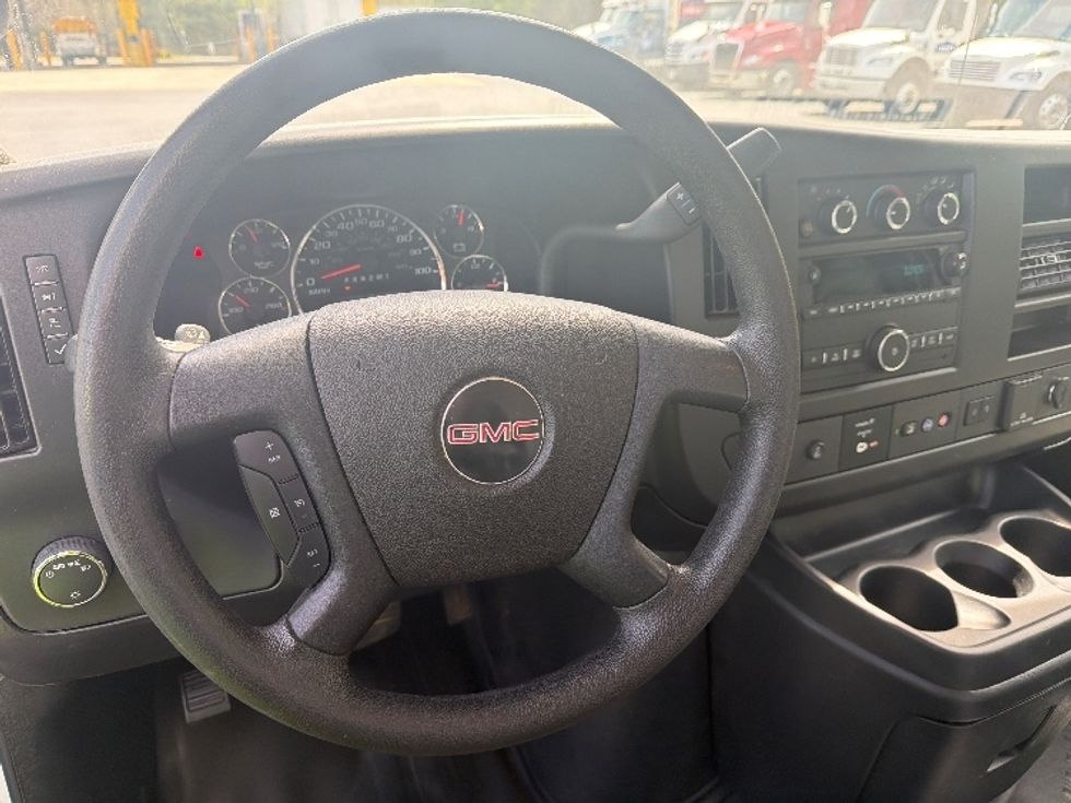 Light Duty Box Truck-Light and Medium Duty Trucks-GMC-2021-Savana G33903-Greensboro-NC-112,319\n\t\tmiles-$ 29,250 - Image 16