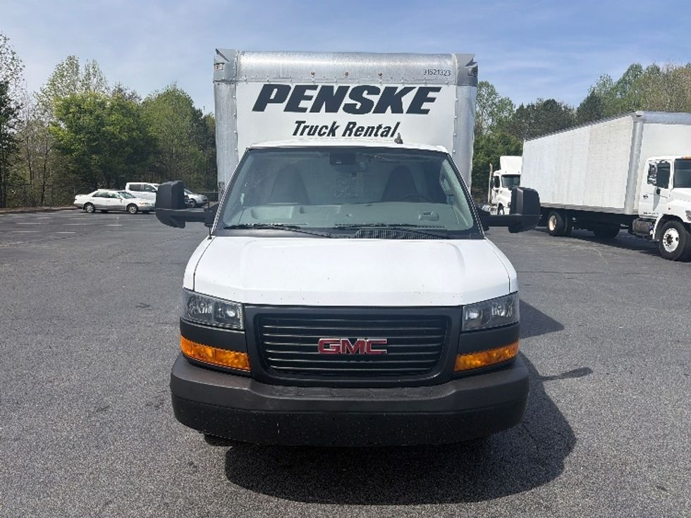 Light Duty Box Truck-Light and Medium Duty Trucks-GMC-2021-Savana G33903-Greensboro-NC-112,319\n\t\tmiles-$ 29,250 - Image 2